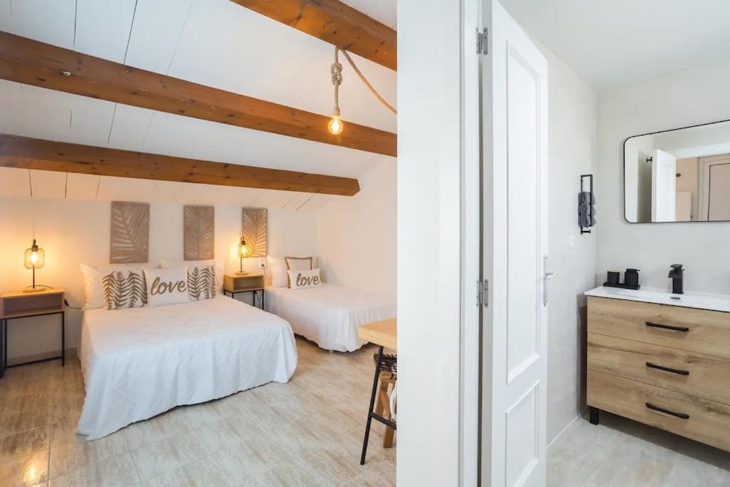 Mediterranean Breeze Beach House إل فيرغير المظهر الخارجي الصورة