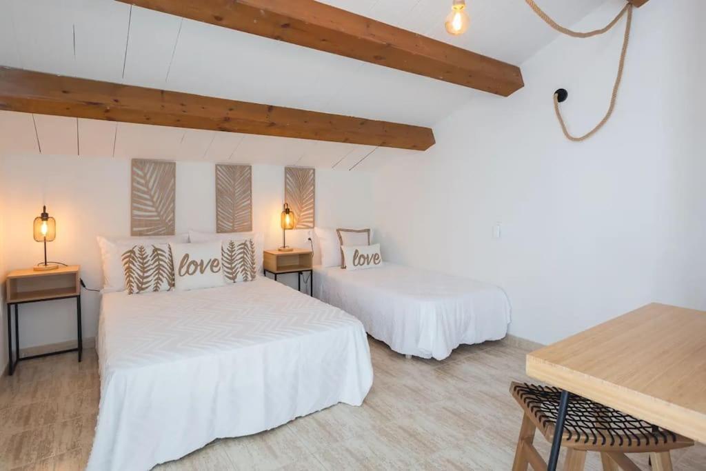 Mediterranean Breeze Beach House إل فيرغير المظهر الخارجي الصورة