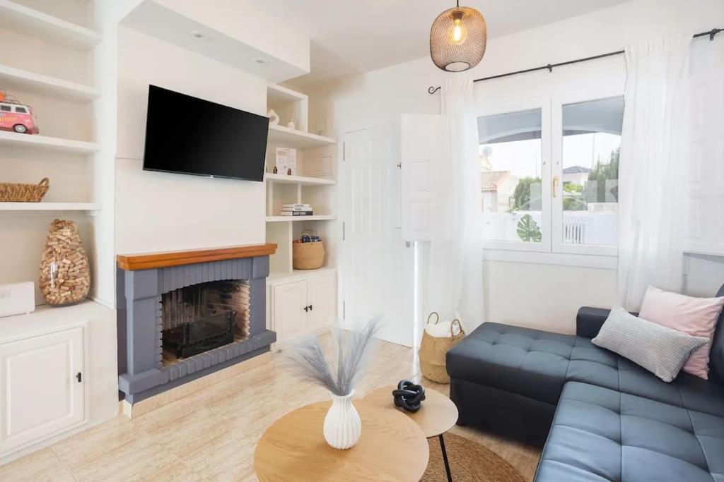 Mediterranean Breeze Beach House إل فيرغير المظهر الخارجي الصورة