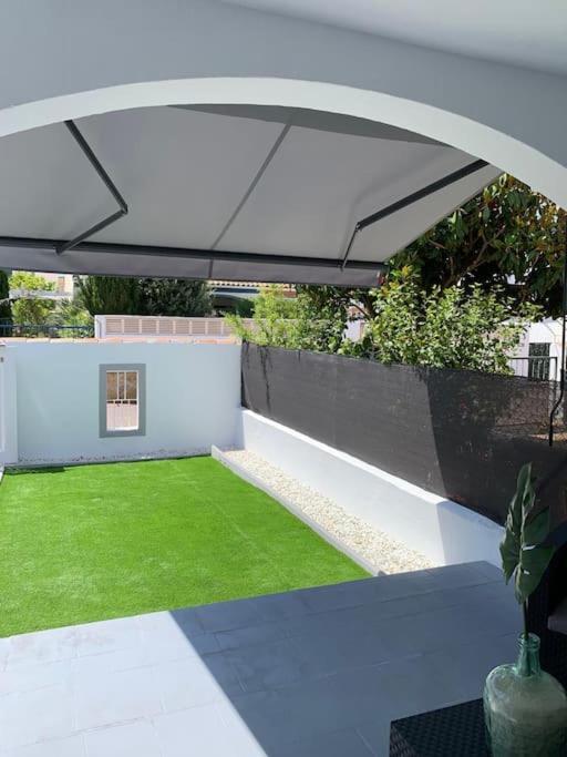 Mediterranean Breeze Beach House إل فيرغير المظهر الخارجي الصورة